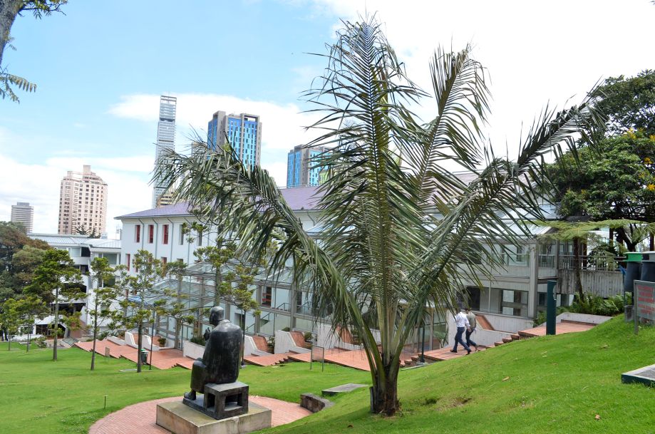 Explanada San Alberto Magno